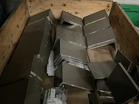 Partij aluminium hoekstukken en profielen - afbeelding 5 van  8