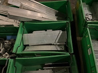 Partij aluminium hoekstukken en profielen - afbeelding 7 van  8