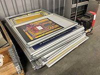 Partij aluminium kliklijsten - afbeelding 1 van  4