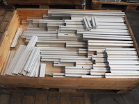 Partij aluminium profiel mix (45x45mm, 114kg incl pallet) - afbeelding 2 van  5