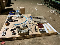 Partij aluminium profielbewerking - afbeelding 1 van  23