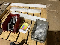 Partij aluminium profielbewerking - afbeelding 14 van  23