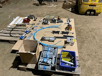 Partij aluminium profielbewerking - afbeelding 17 van  23