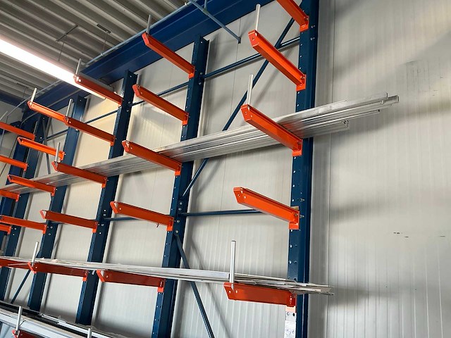 Partij aluminium profielen en restanten - afbeelding 3 van  7