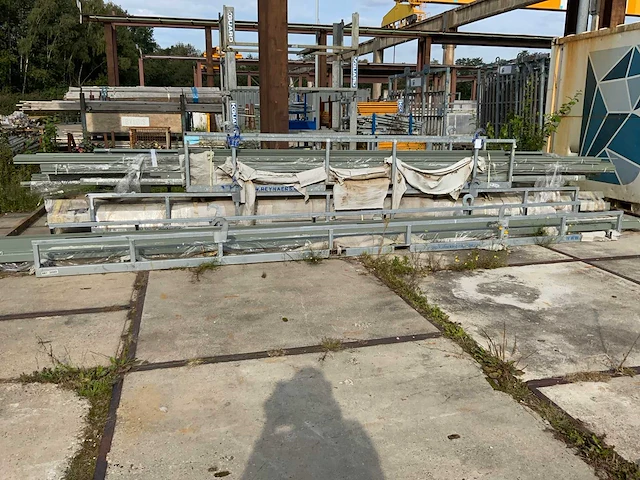 Partij aluminium profielen in bok (3x) - afbeelding 11 van  17