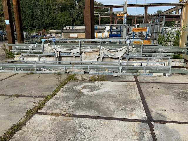Partij aluminium profielen in bok (3x) - afbeelding 8 van  17