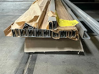 Partij aluminium profielen - afbeelding 4 van  26