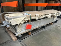 Partij aluminium profielen - afbeelding 24 van  26