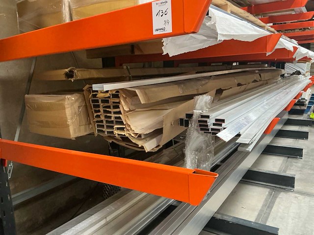 Partij aluminium profielen - afbeelding 22 van  26