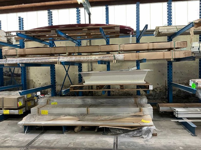 Partij aluminium profielen - afbeelding 7 van  15