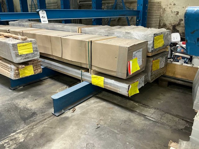 Partij aluminium profielen - afbeelding 20 van  22
