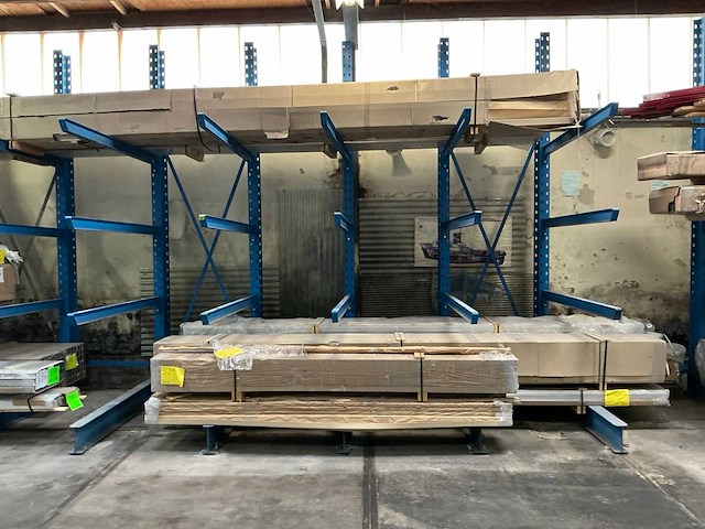 Partij aluminium profielen - afbeelding 10 van  22