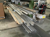 Partij aluminium profielen - afbeelding 2 van  9