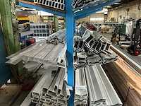 Partij aluminium profielen - afbeelding 2 van  12