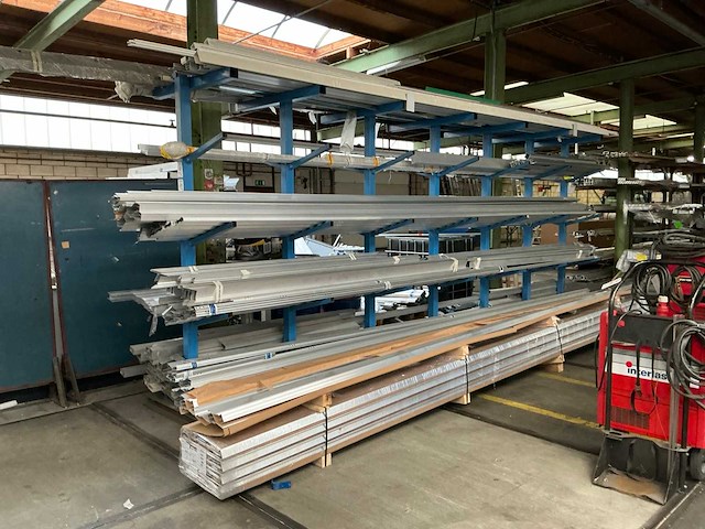Partij aluminium profielen - afbeelding 6 van  12