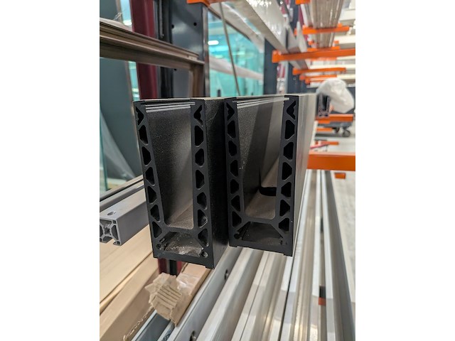 Partij aluminium profielen - afbeelding 7 van  28