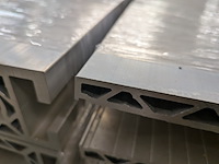 Partij aluminium profielen - afbeelding 24 van  28