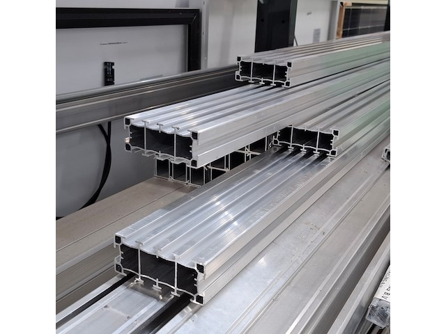 Partij aluminium profielen - afbeelding 9 van  26