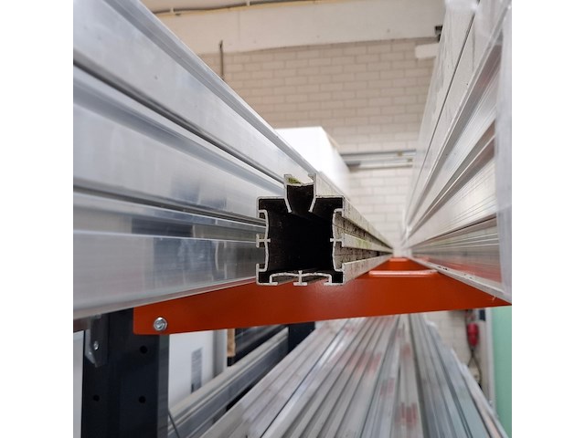 Partij aluminium profielen - afbeelding 17 van  26