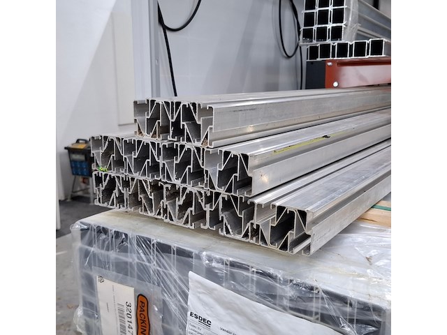 Partij aluminium profielen - afbeelding 6 van  31