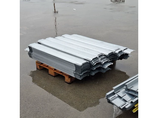 Partij aluminium profielen - afbeelding 3 van  11