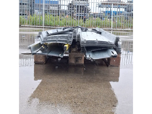Partij aluminium profielen - afbeelding 11 van  11