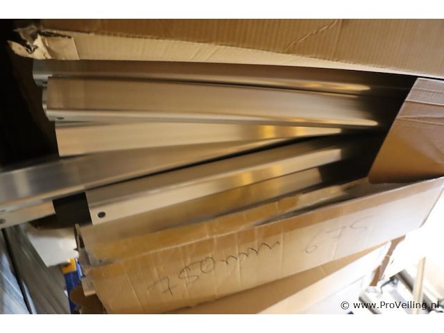 Partij aluminium profielen/montagerails - afbeelding 3 van  5