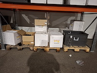 Partij aluminium rail montage en toebehoren - afbeelding 1 van  11