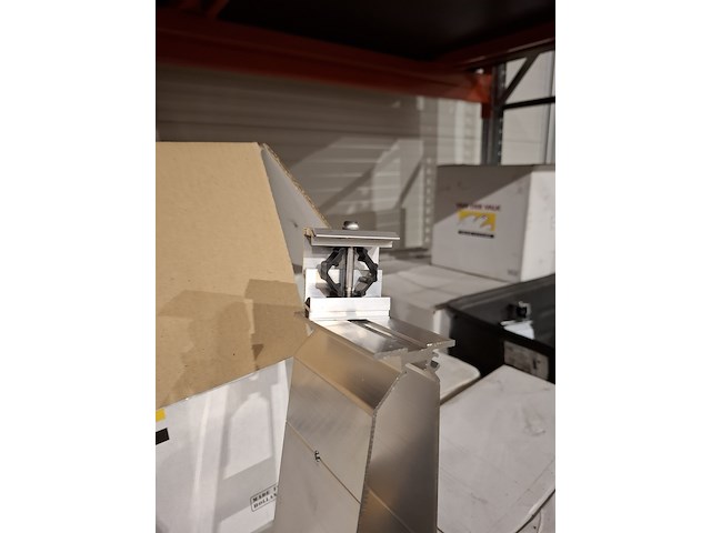 Partij aluminium rail montage en toebehoren - afbeelding 5 van  11