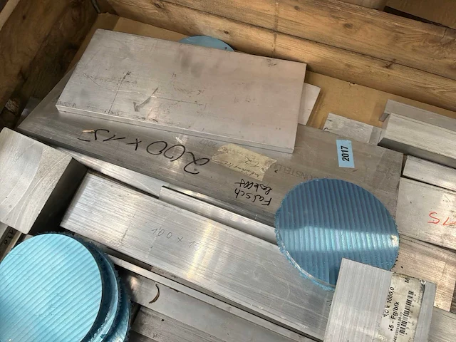 Partij aluminium reststukken - afbeelding 5 van  5