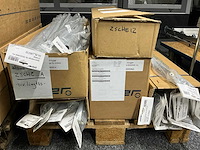 Partij aluminium & stalen frameversterkingen - afbeelding 6 van  8