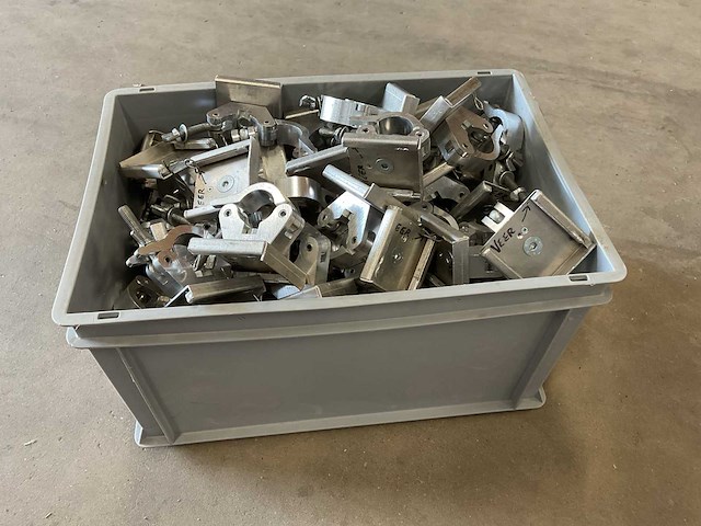 Partij aluminium truss beugels tbv skipper - afbeelding 1 van  4