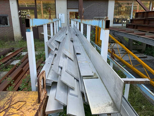 Partij aluminium - afbeelding 5 van  7