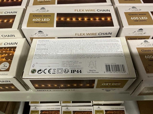 Partij anna’s collection flex wire chain classic warm 600 led 18m lights (38x) - afbeelding 3 van  3