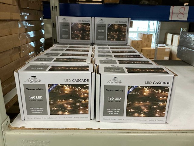 Partij anna’s collection led cascade warm white 160 led 8 wire x 200 cm (20x) - afbeelding 1 van  2