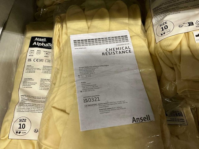 Partij ansell alphatec 87-137 handschoenen size 10 (96x) - afbeelding 2 van  2