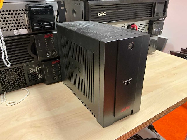 Partij apc’s - afbeelding 5 van  8