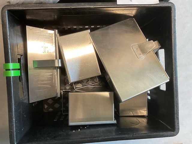 Partij asbakken / peukenbakken - afbeelding 2 van  2