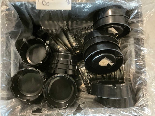 Partij asbakken - afbeelding 2 van  3