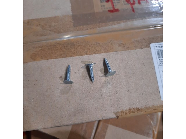 Partij asfaltnagels - afbeelding 5 van  7