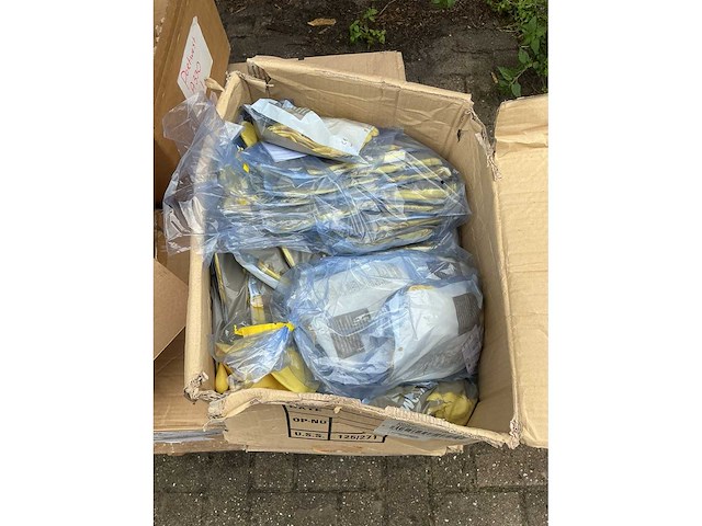 Partij assorti veiligheidshandschoenen - afbeelding 4 van  7