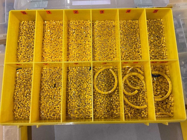 Partij assortikoffers met inhoud, 18 stuks - afbeelding 6 van  19