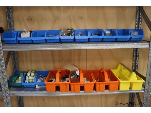 Partij assortimentsbakken voor kleine onderdelen incl. bevestigingsmaterialen - afbeelding 1 van  4