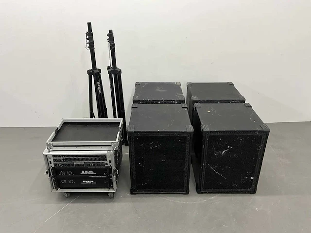 Partij audio-apparatuur - afbeelding 9 van  10