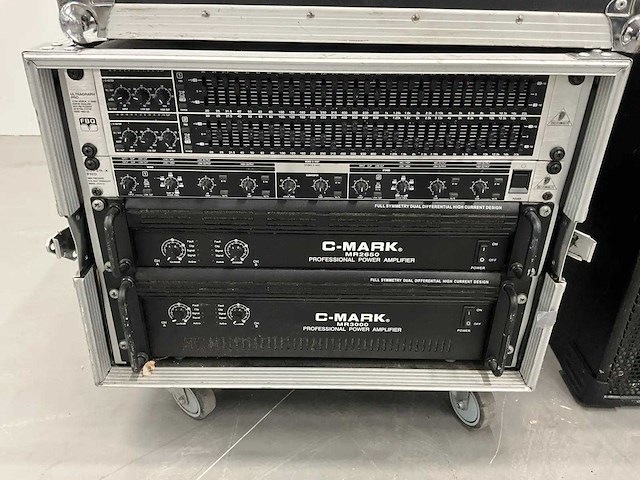 Partij audio-apparatuur - afbeelding 3 van  10