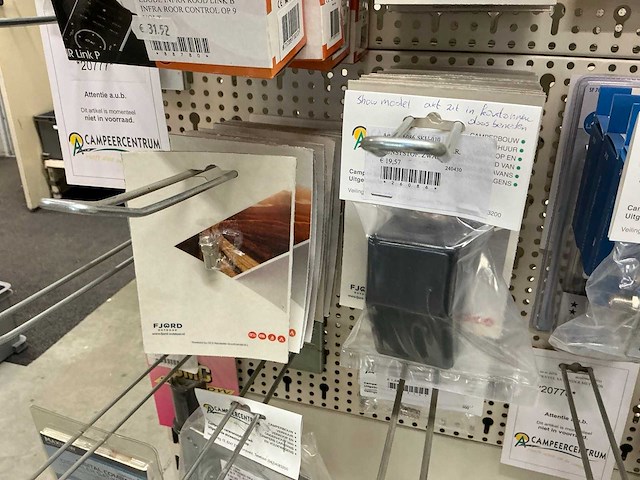 Partij audio en tv installatie onderdelen - afbeelding 2 van  19