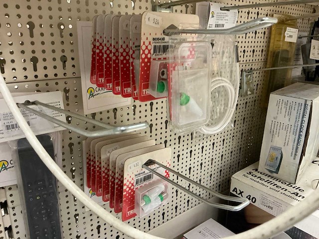 Partij audio en tv installatie onderdelen - afbeelding 10 van  19