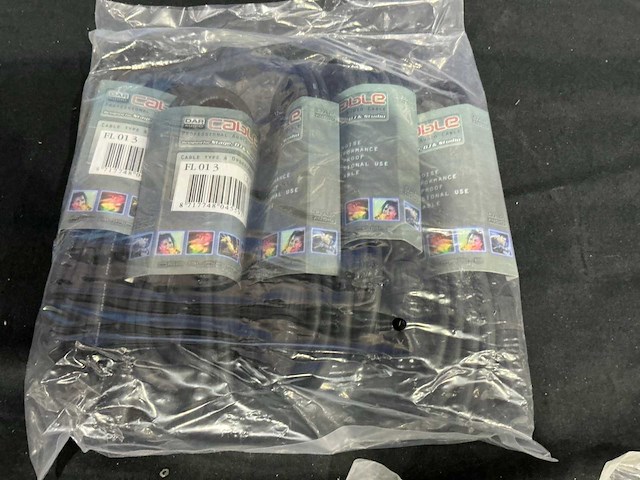 Partij audio en voedingskabels - afbeelding 2 van  4