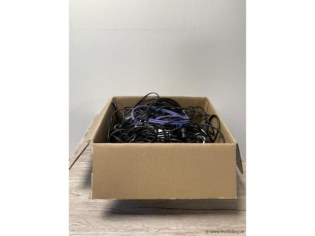 Partij (audio) kabels, diverse soorten - afbeelding 1 van  2