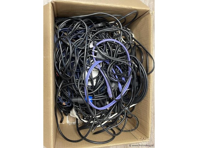 Partij (audio) kabels, diverse soorten - afbeelding 2 van  2